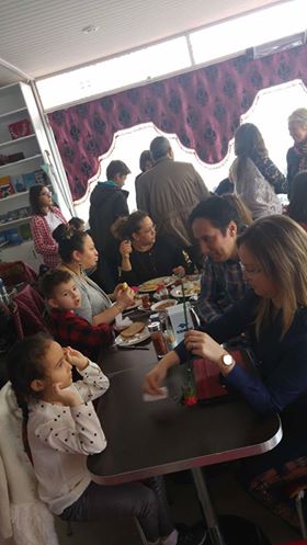 29062949 10156042345383211 1943599209701703680 n