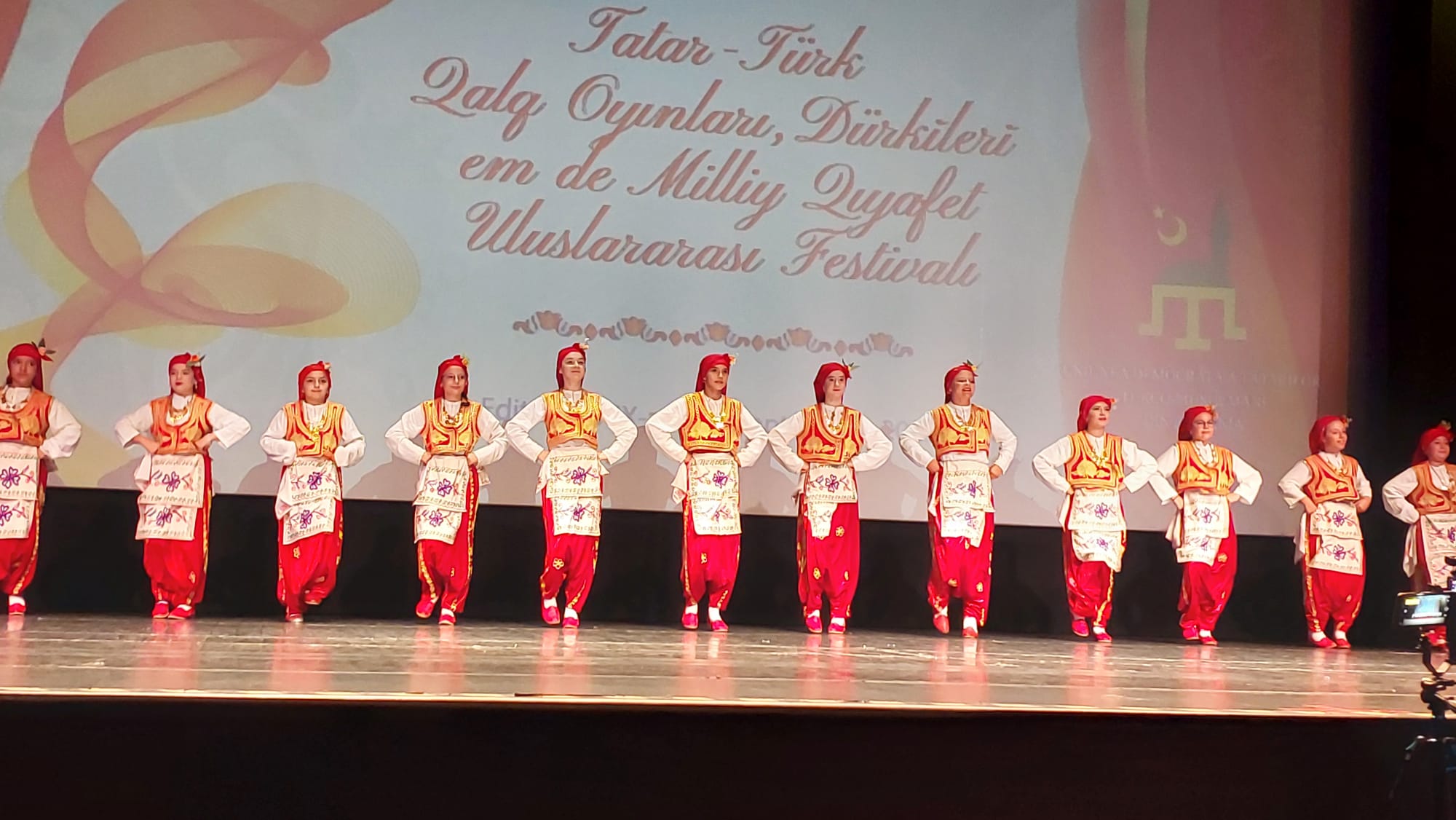 8bec14df 39e7 4835 a01f f42f918f2118