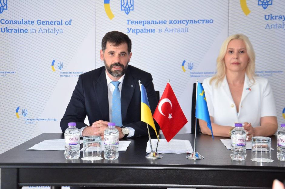 Antalya’da Kırım Tatar Sürgünü Basın Açıklaması Toplantısı...