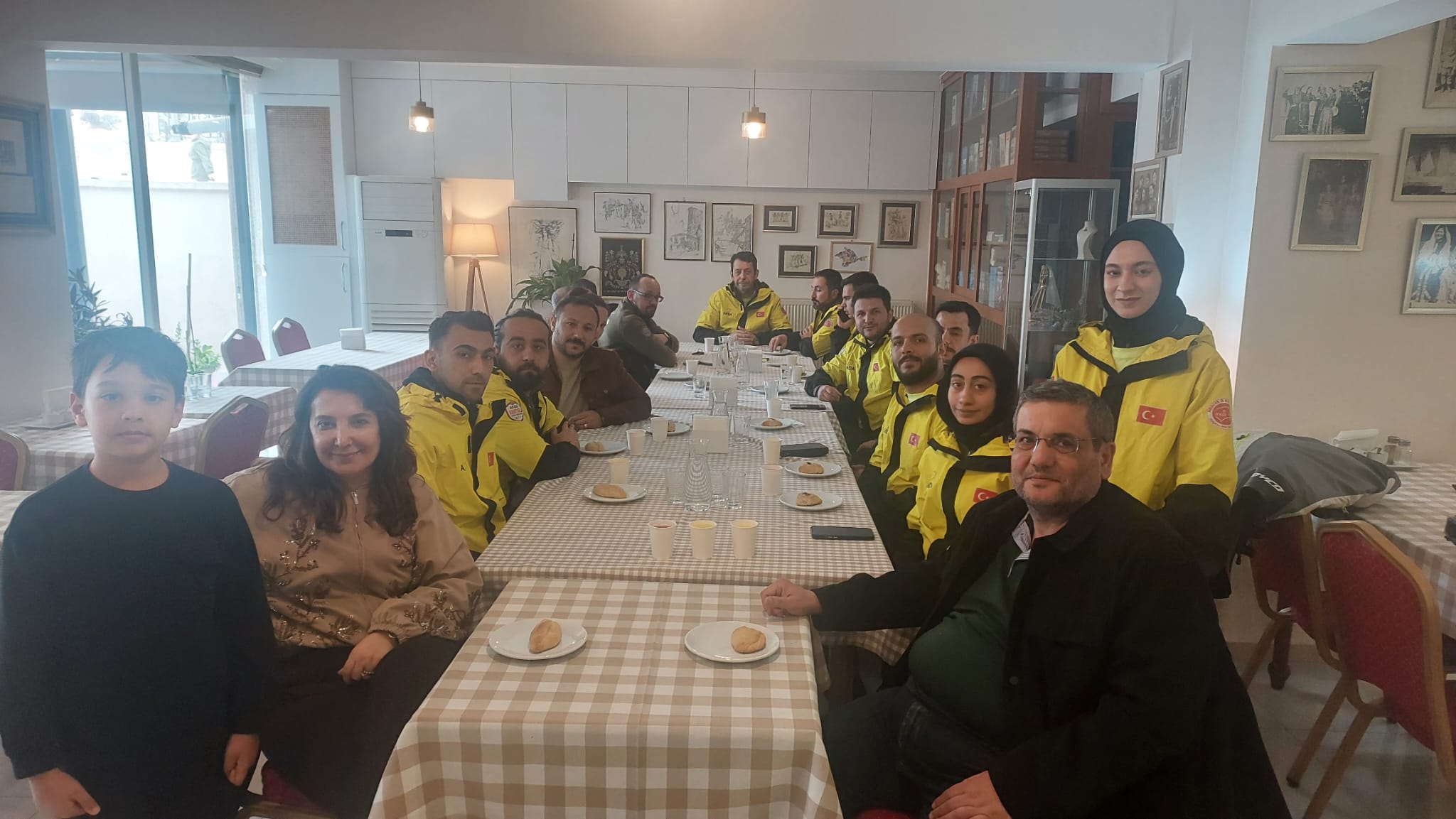 70484f93 60cc 4b33 9e39 f68d5b443c73