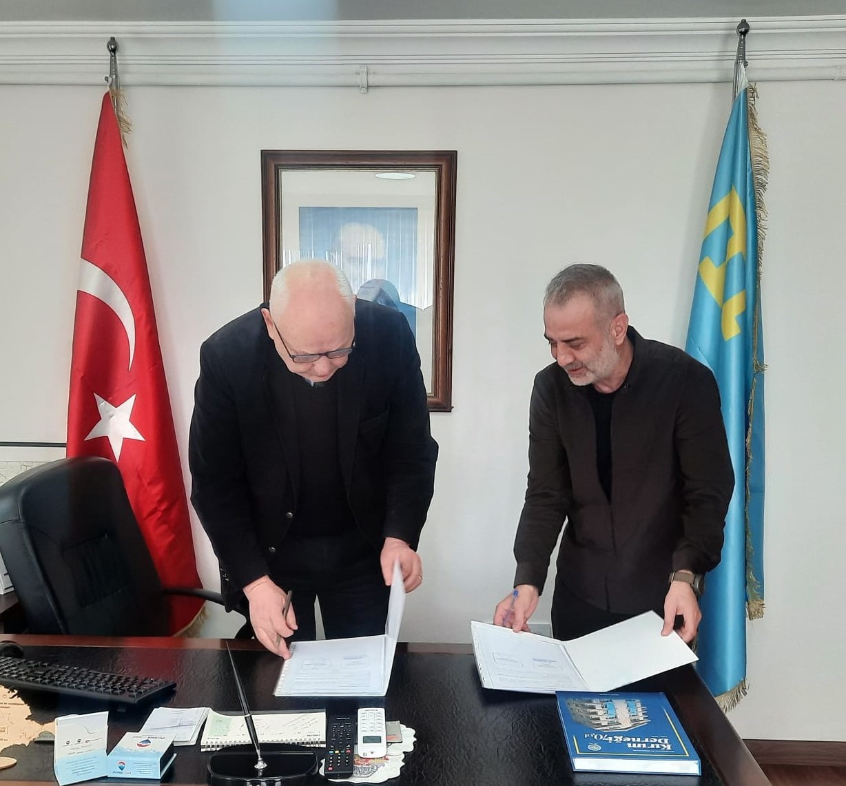 cbab4eee 7b42 4434 9946 568e22967a85