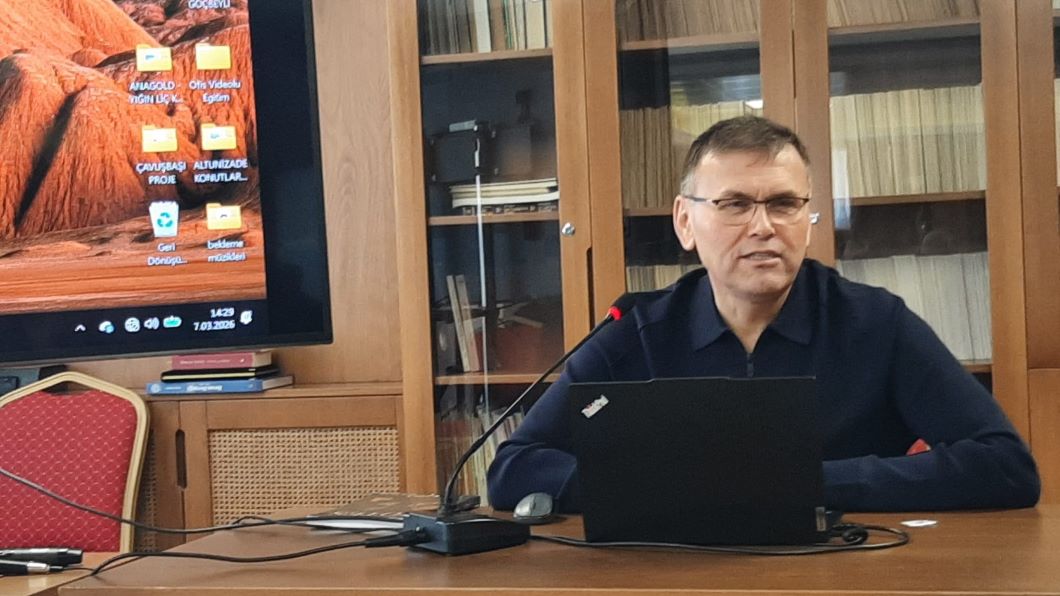 Kırım Vakfı’nda “VATAN yahut KIRIM” Konferansı Gerçekleştirildi